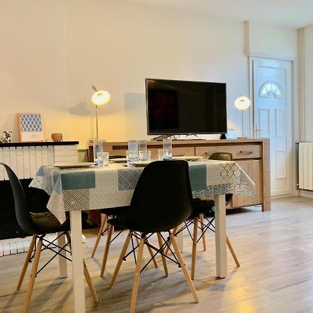 Maison De Campagne Chez Trabou Et Loulou 20 Min De La Rochelle Aigrefeuille-d'Aunis Экстерьер фото